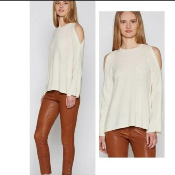Joie Amalyn Cashmere Blend  Cold Shoulder Sweater Size Small - Picture 1 of 9